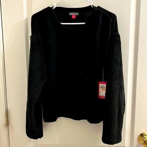 NWT VINCE CAMUTO sweater w fleece sleeves. Send an offer.